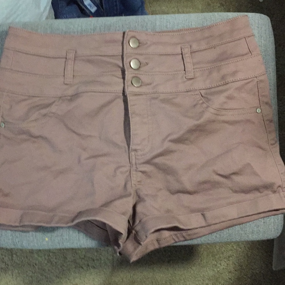 Tinseltown shorts